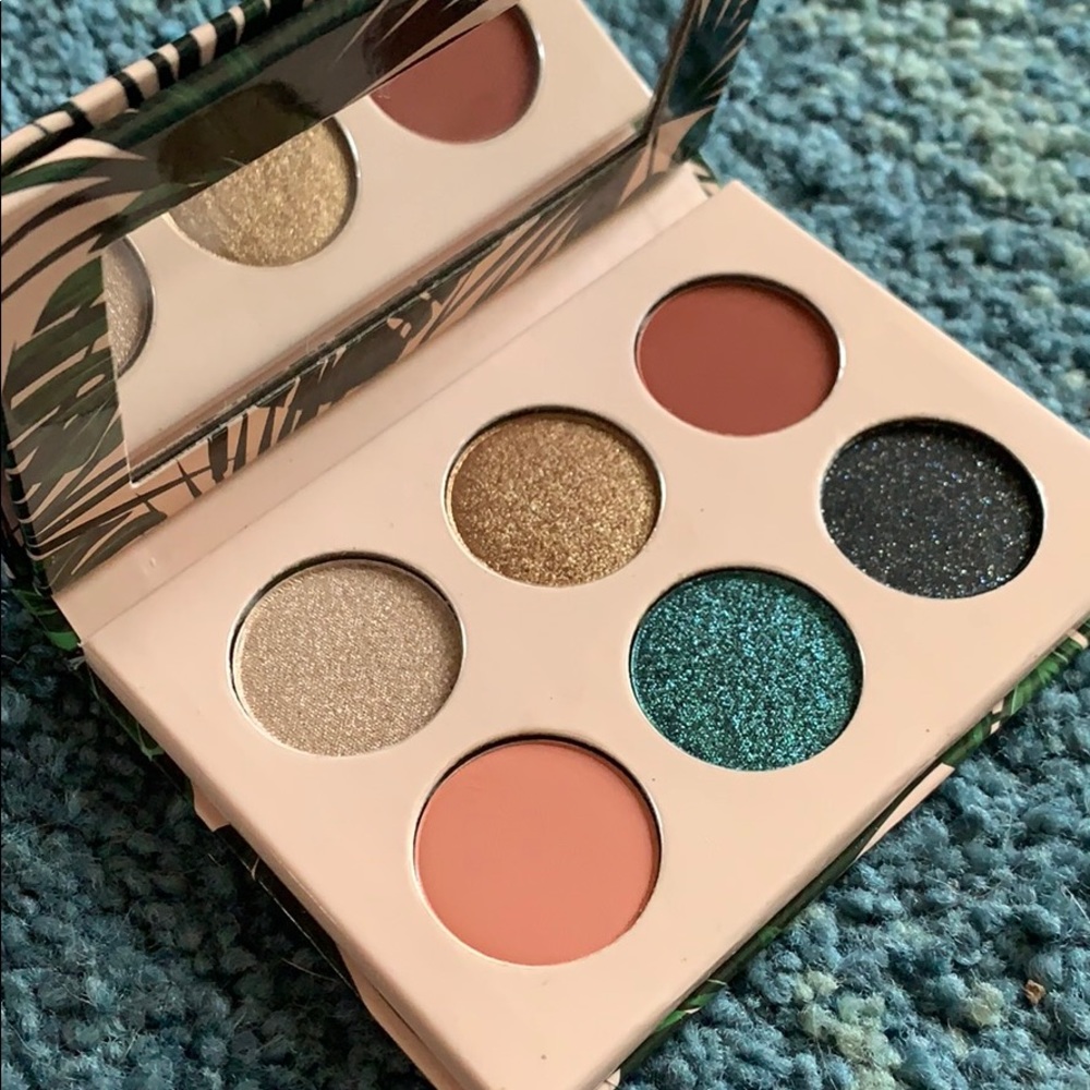 Dose Eyeshadow Palette